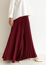 Load image into Gallery viewer, Harper Skirt in Crimson
