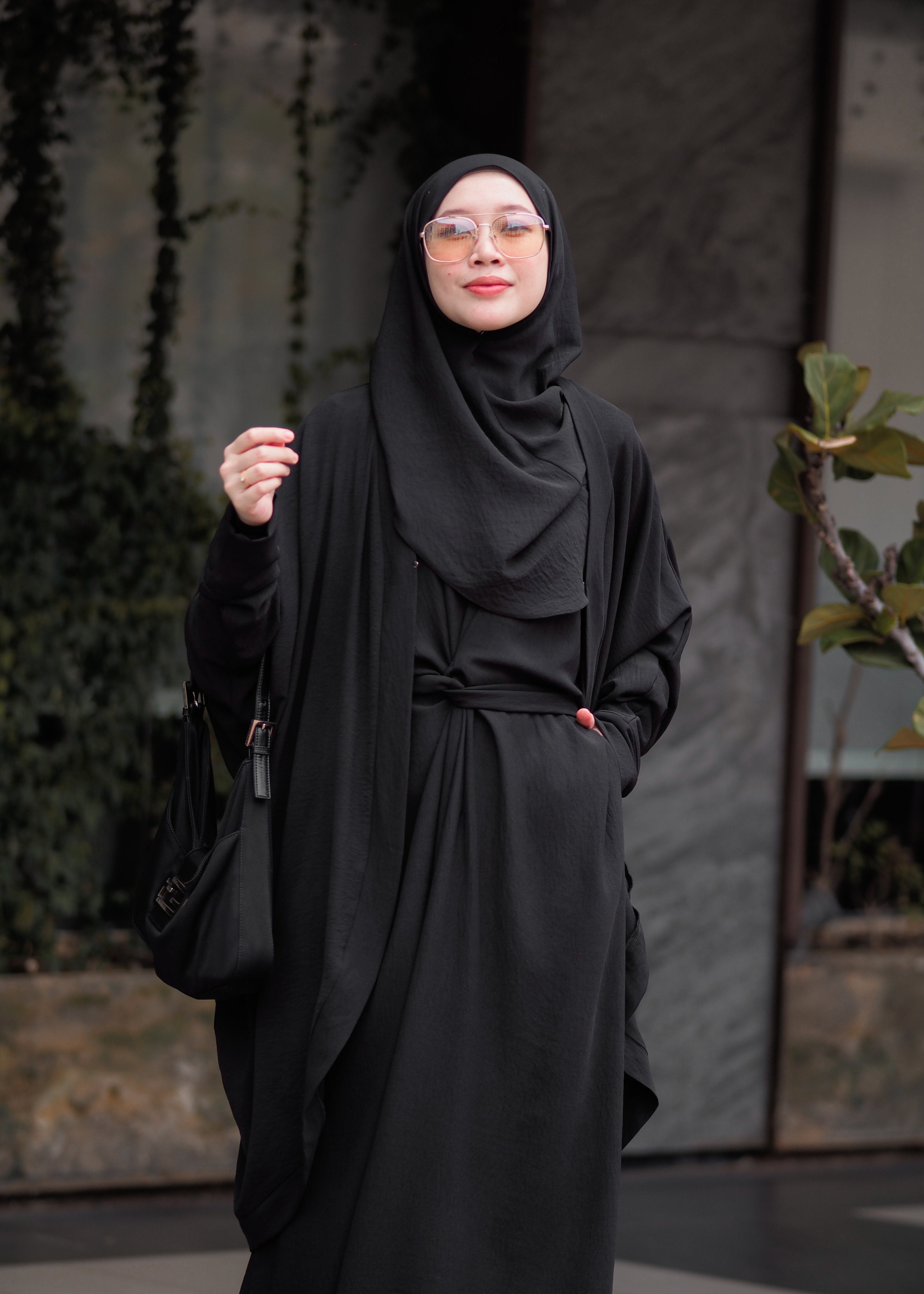 Yara Cardigan in Black