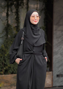 Yara Dress in Black