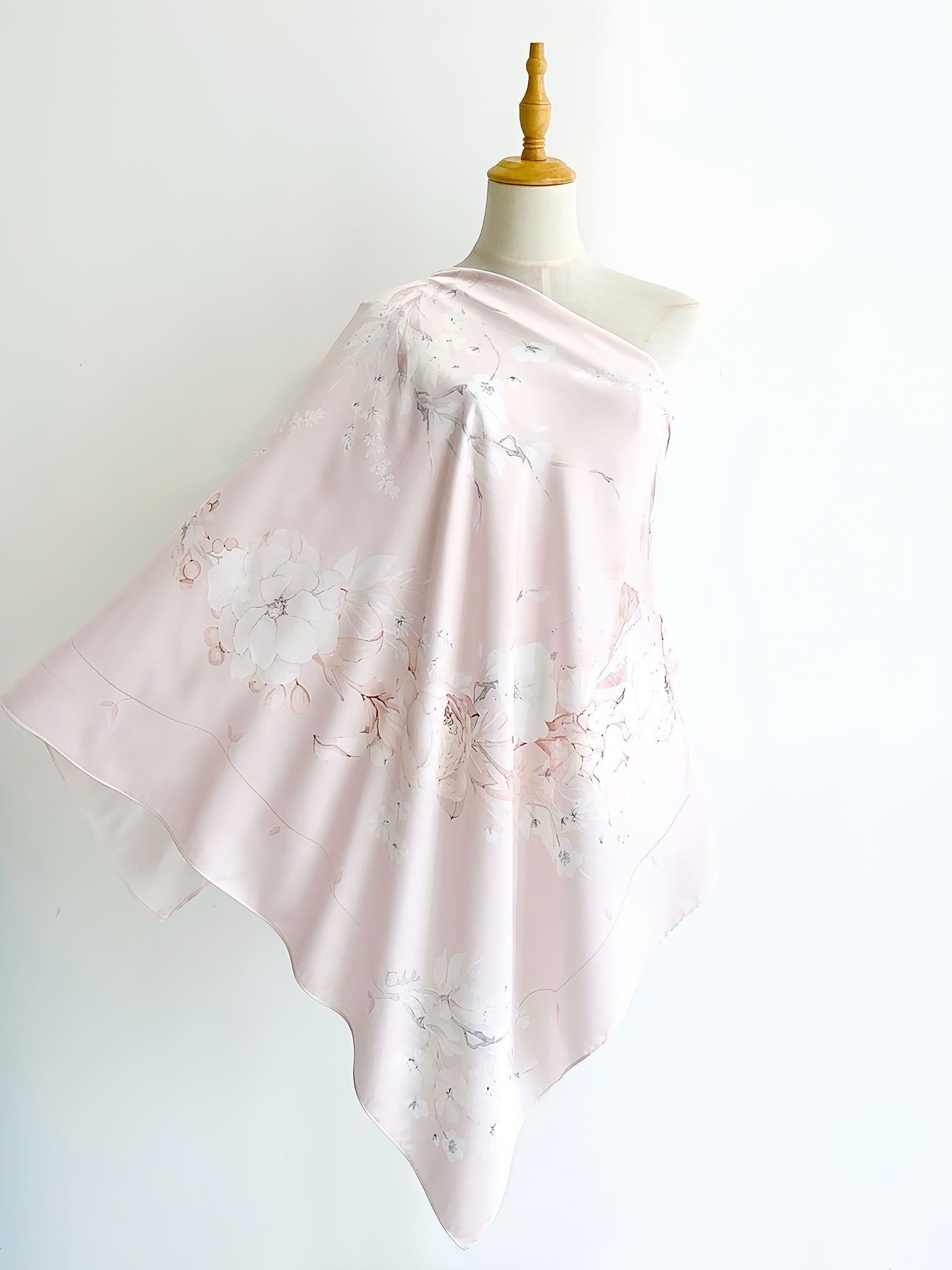 Rawdah Square Scarf in Softpink