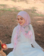 Load image into Gallery viewer, Fairytale Square Scarf in Softpink
