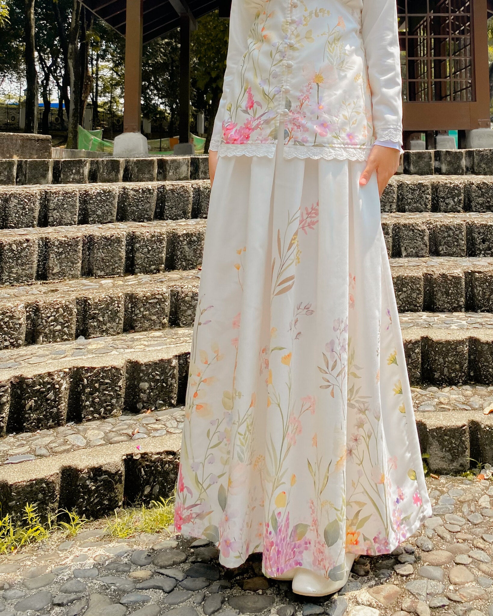 Lunara Skirt in White