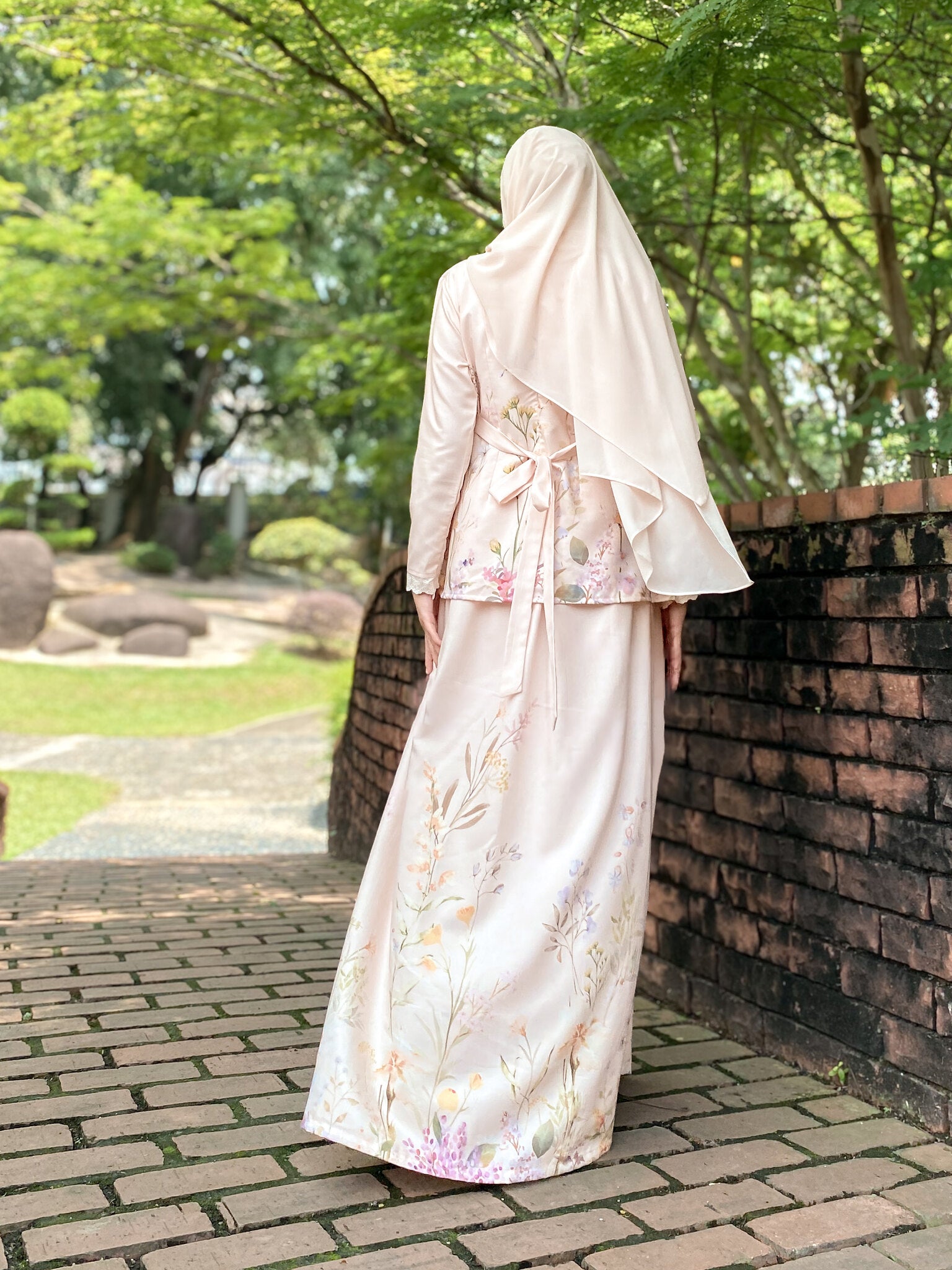 Lunara Top in Beige
