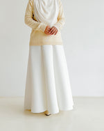 Load image into Gallery viewer, Khloe Plain Skirt 2.0 in White
