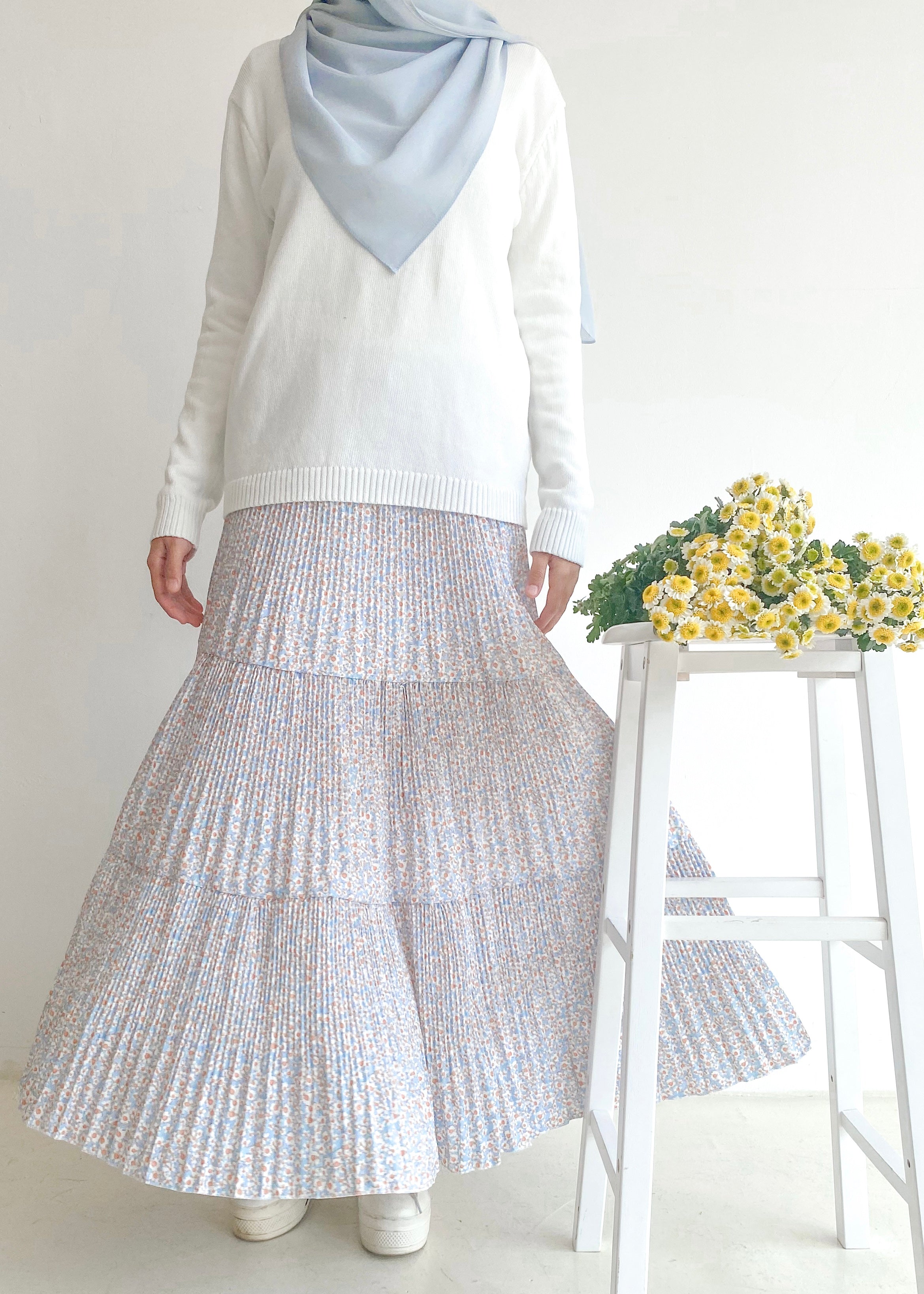 Petal Pleated Skirt in Soft Blue