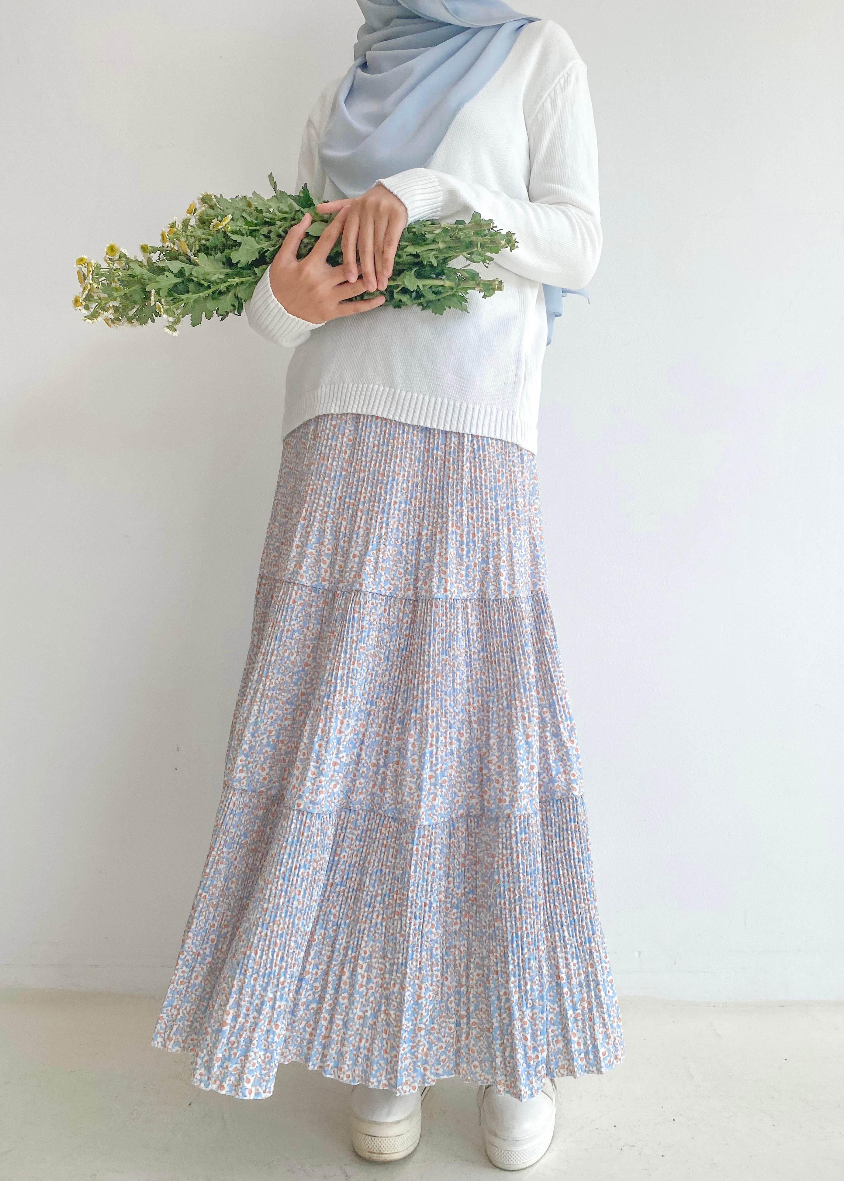 Petal Pleated Skirt in Soft Blue