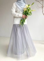 Load image into Gallery viewer, Alyra Skirt in Grey
