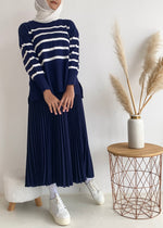Load image into Gallery viewer, Evelyn Striped Top in Navy Blue
