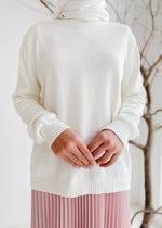 Load image into Gallery viewer, Agnes Knitted Top in Ivory
