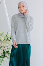 Load image into Gallery viewer, Agnes Knitted Top in Grey
