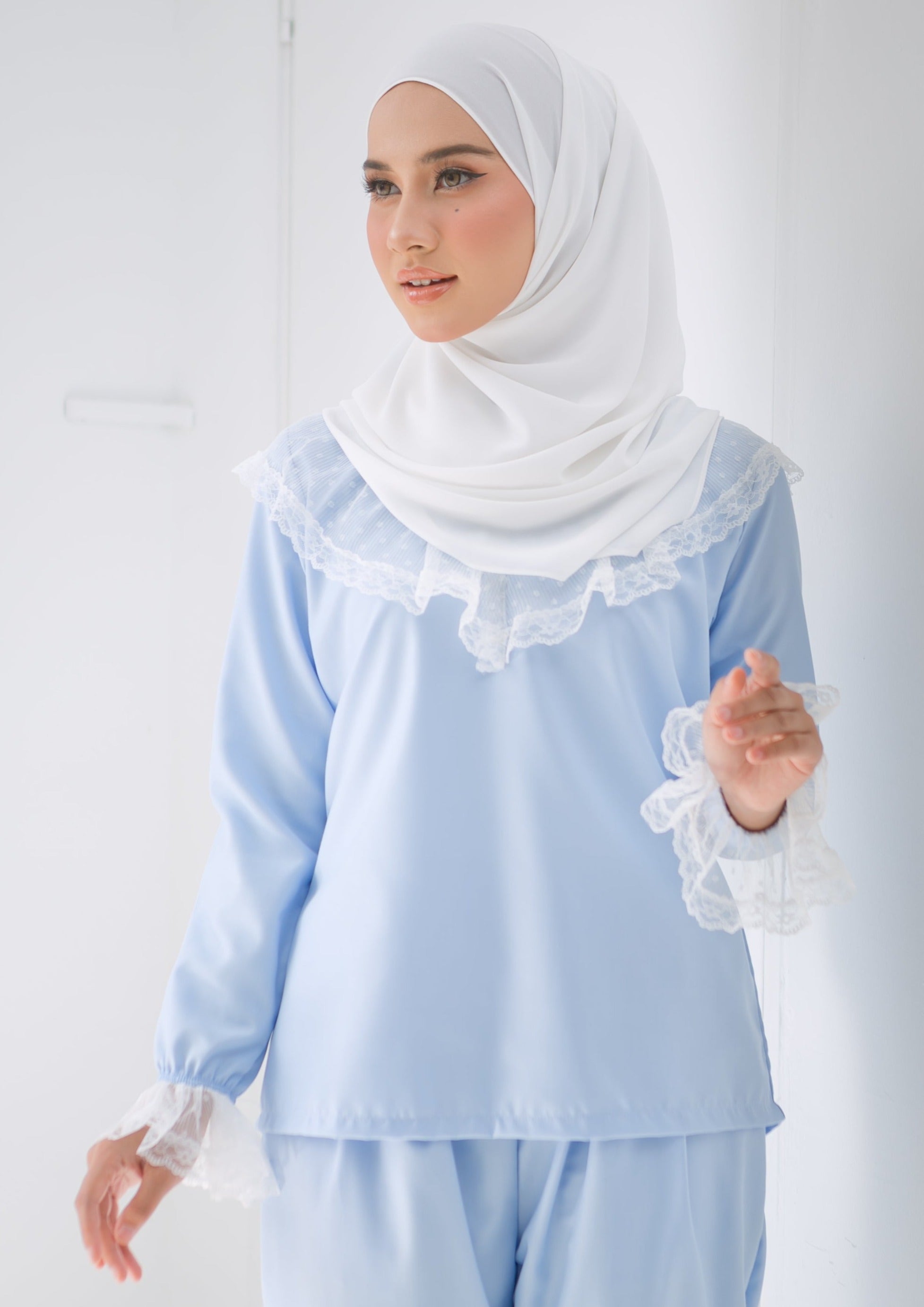 Anym Top in Baby Blue