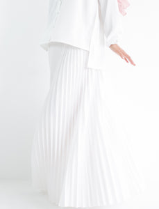 Harper Skirt In White